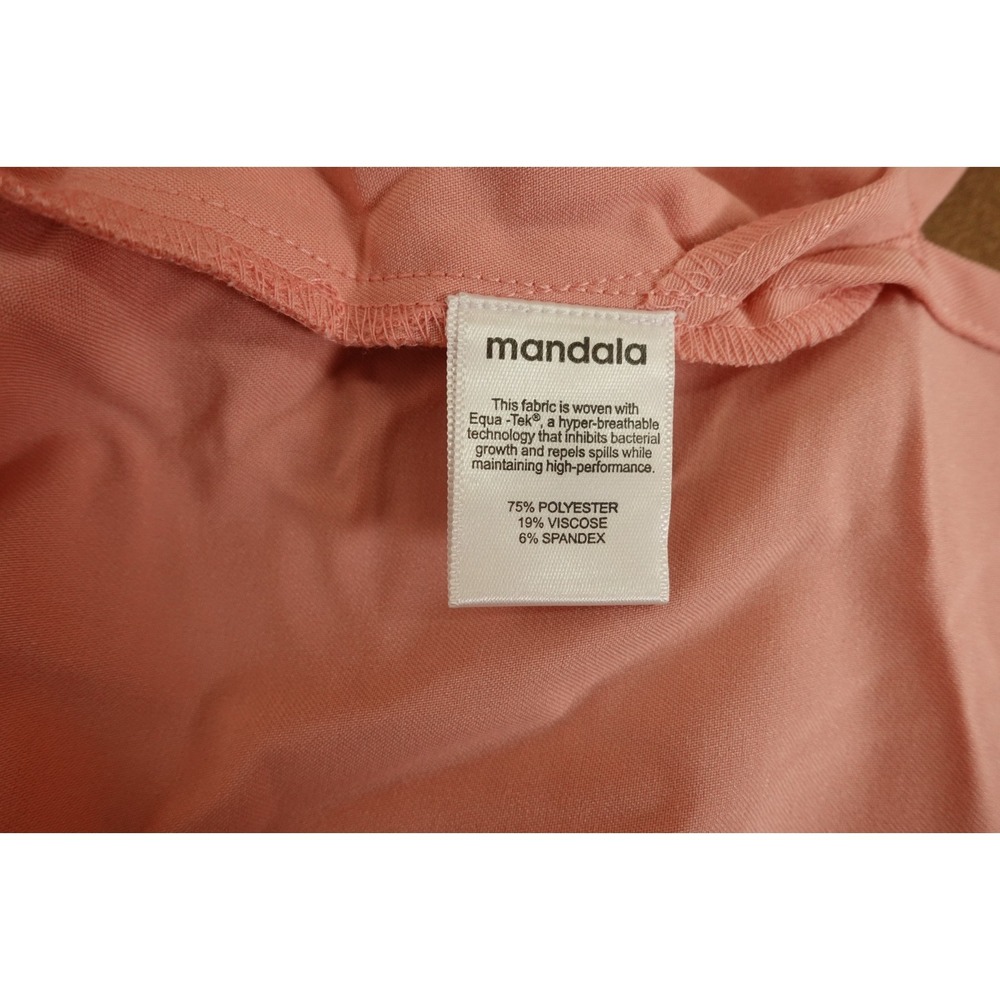 Mandala Womens Size Large Dusty Pink Short Sleeve 6 Pocket V Neck Scrub Top NWT - Picture 6 of 11
